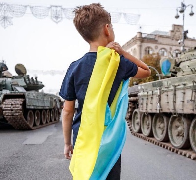 … і на оновленій землі