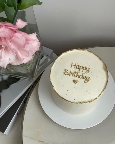 Шість років разом: святкуємо книжкові досягнення!