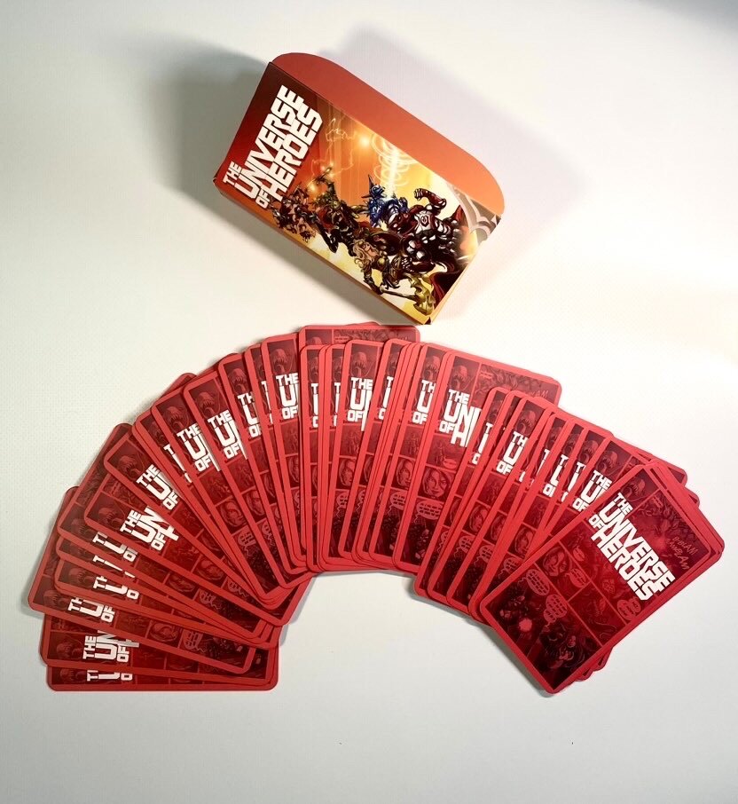 Колода метафоричних асоціативних карт «THE UNIVERSE OF HEROES». Автор — Федосик Вілена. 