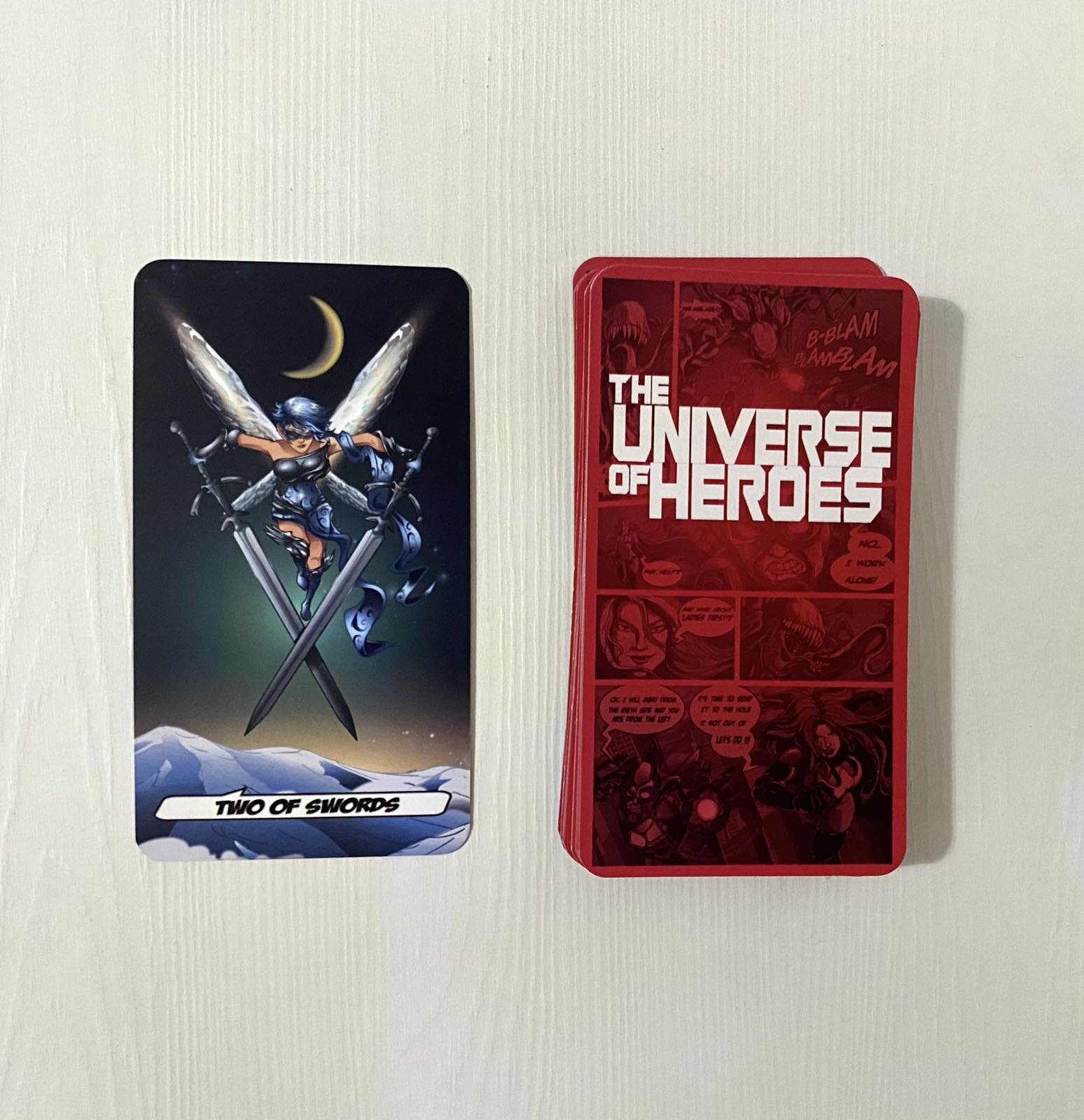 Карти ТАРО «THE UNIVERSE OF HEROES». Автор — Федосик Вілена. 