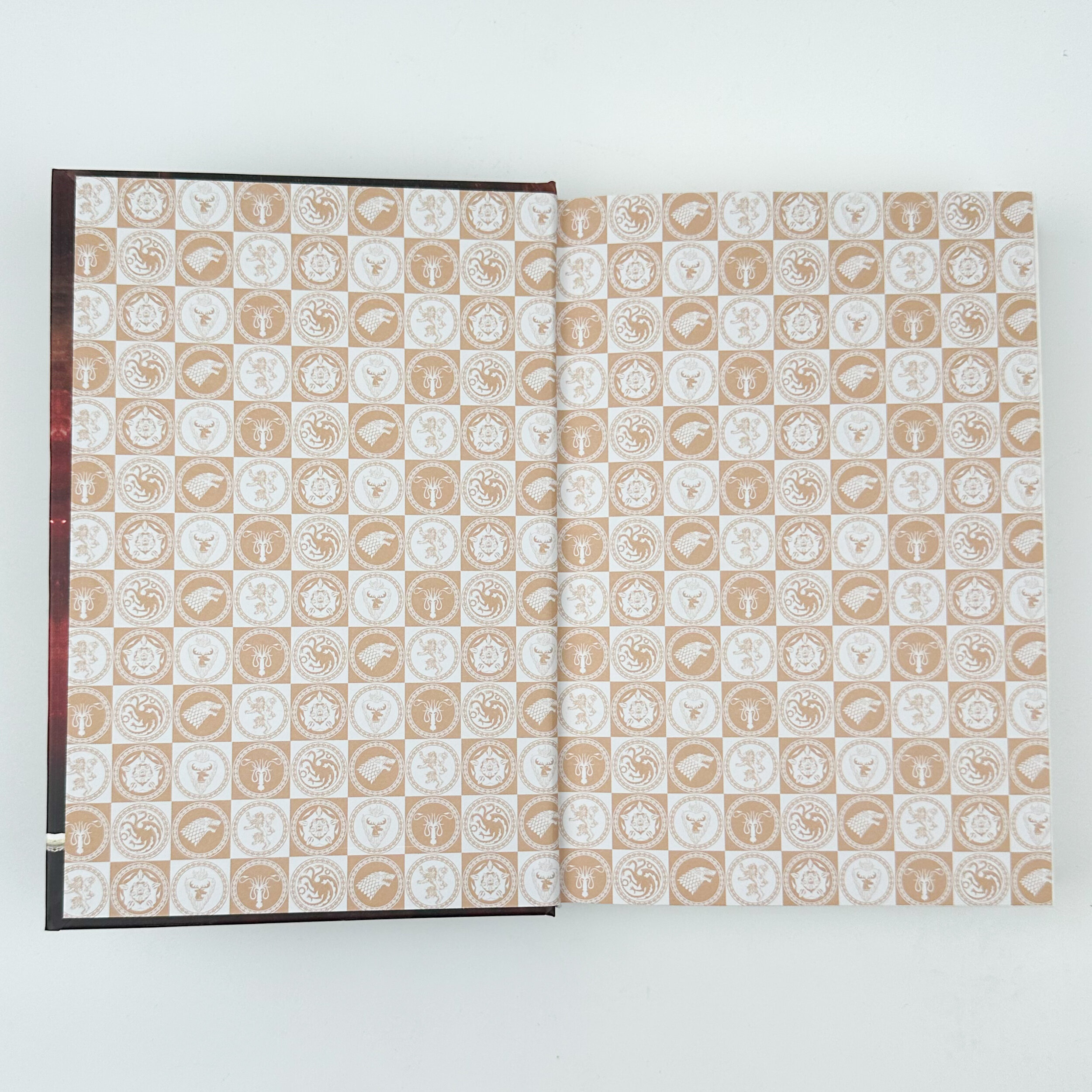 Вогонь драконів не пече. Автор — Джеймс Гібберд. 